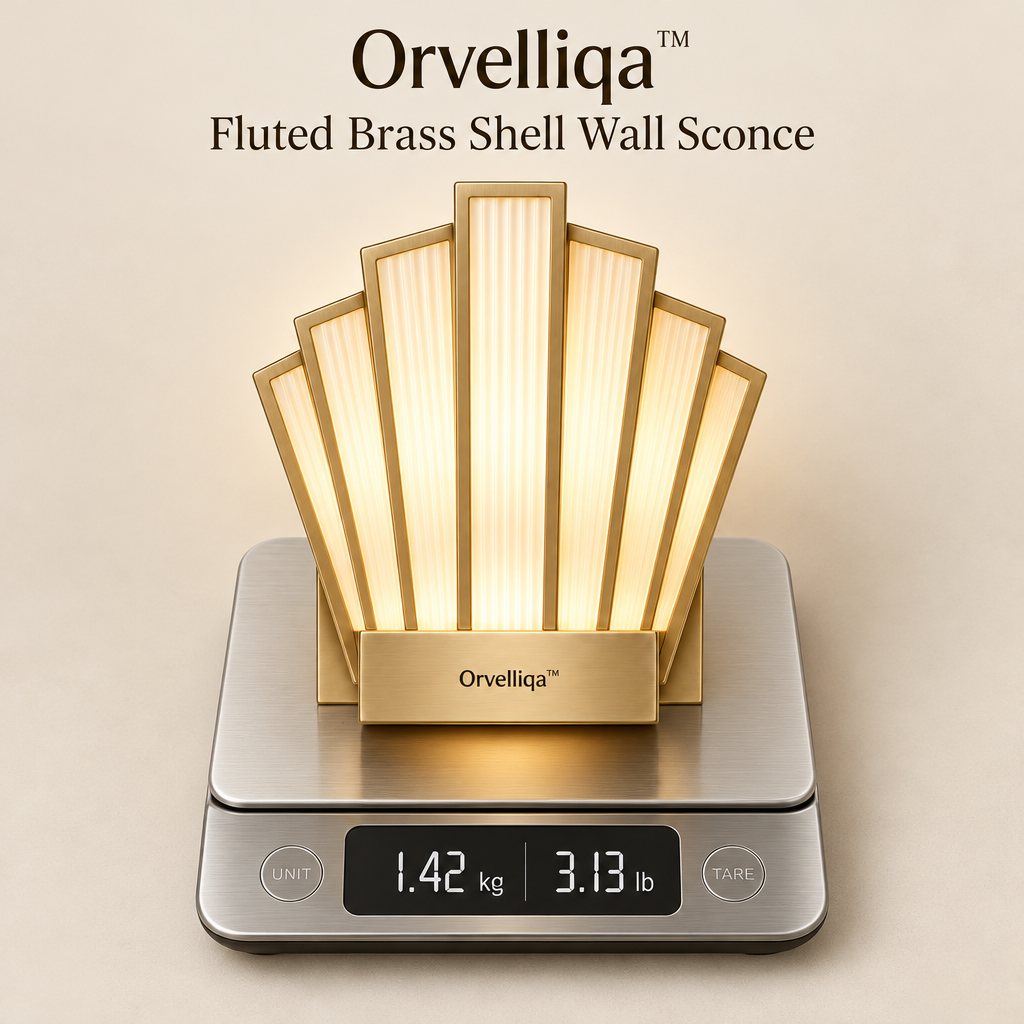 Orvelliqa™ Fluted Brass Shell Wall Sconce - image 4